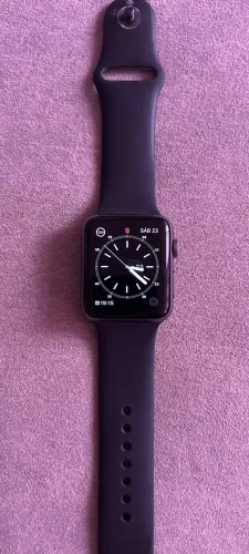 Apple Watch Series 3 (42mm)
