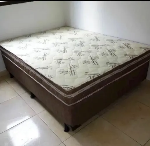 Cama casal nova