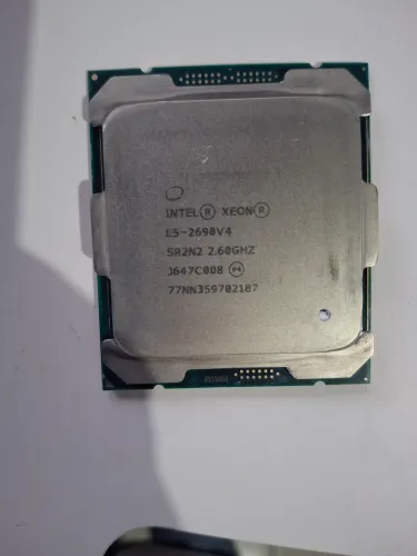 Processador Intel Xeon E5-2690 V4 (14 Cores / 28 Threads) LGA 2011-3