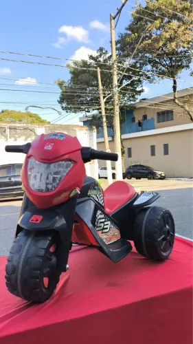 Motoca elétrica