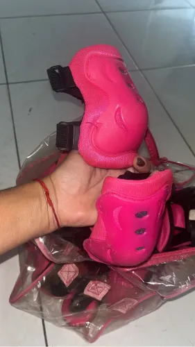 Patins calça 37 ao 40 , 100 reais