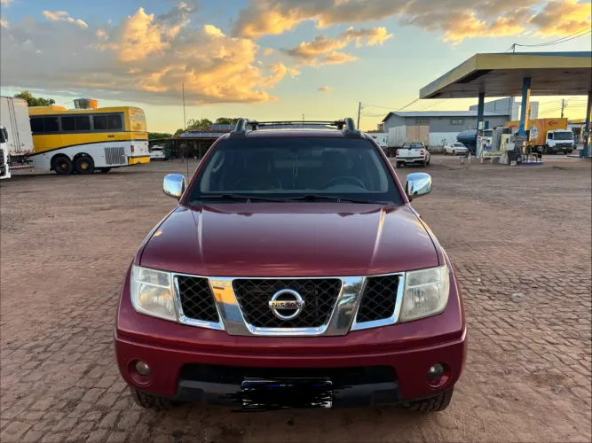 Nissan Frontier LE CD 4X4 2.5 TB Diesel Aut. 2011
