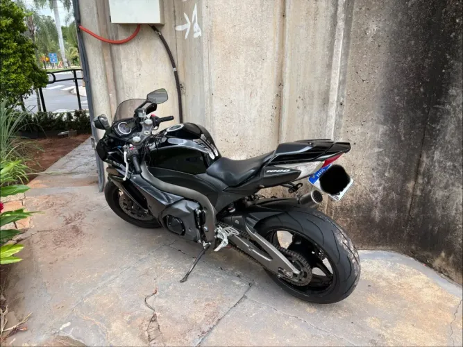 Moto Suzuki Srad 1000 aceito trocas de menor valor