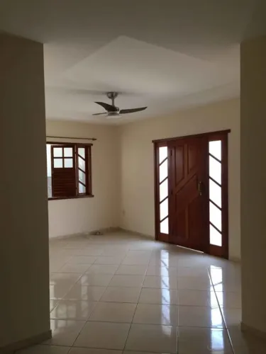 SS vendo essa casa em alterosa na serra