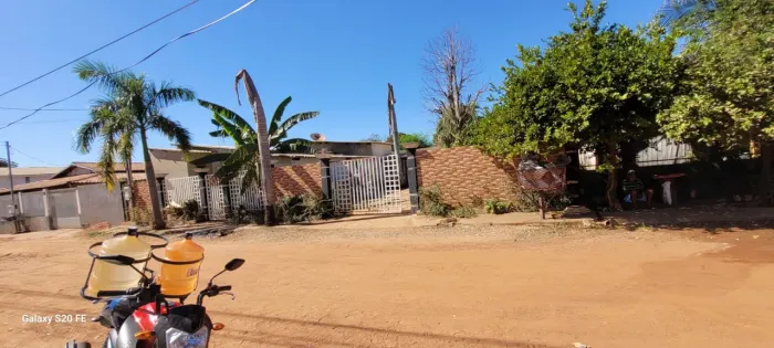 Casa grande e barata em várzea grande MT 