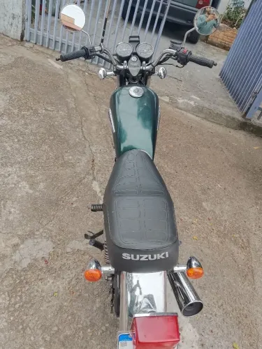 INTRUDER 125 CC