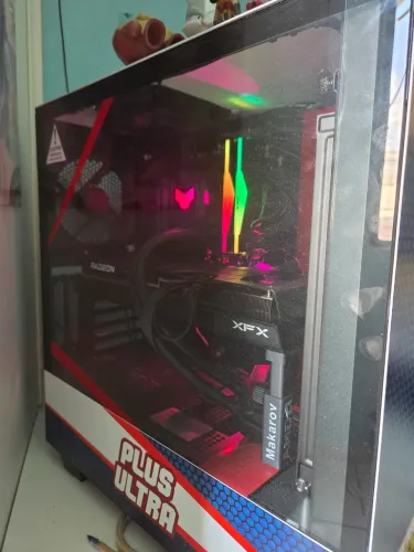 PC Gamer Ryzen 5 7600 + RX 7800 XT 16GB + 32GB RAM DDR5 6000MHz CL30 + NVMe 1TB