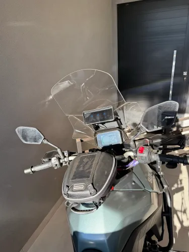 VStrom 800
