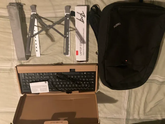 Teclado, suporte e mochila para notebook