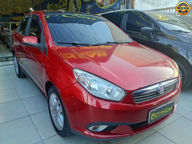 Fiat Grand Siena Essence 1.6 Flex 16V 2013