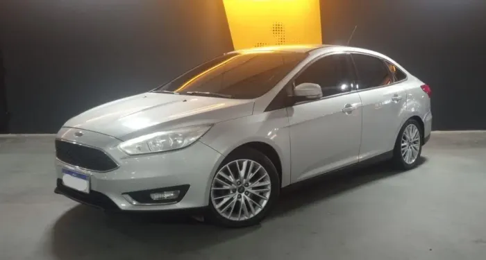 Ford Focus Fastback Se/se Plus 2.0 Flex Aut. 2017