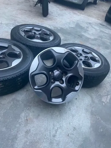 Jogo de Rodas Originais jeep Renegade Aro 16