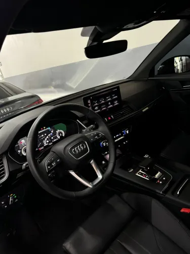 Audi Q5 SB P Black. 2.0 TFSIe S.tr. QT (hib.) 2023