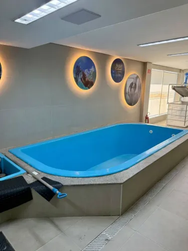 Piscina Fibra - 3,90 alt/ 1,83 lar /0,97 profun
