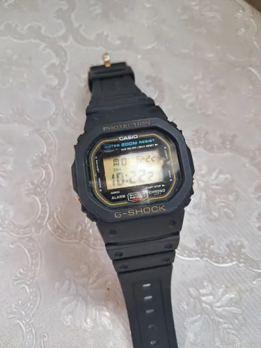 G shock fundo rosqueado