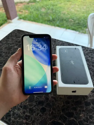 iPhone 11 - 64gb