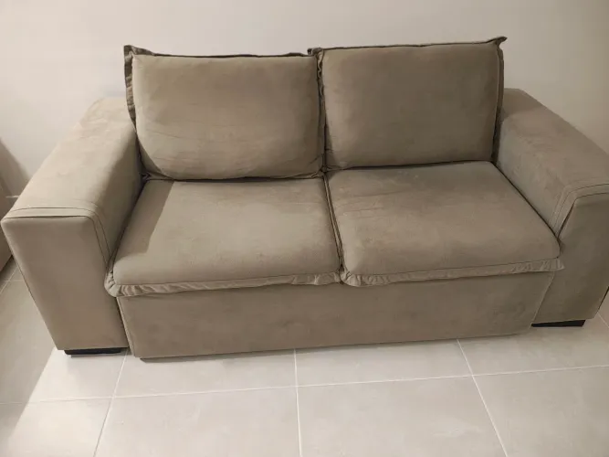 Sofá cama em Suede, oportunidade