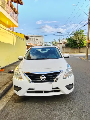 Nissan Versa SV 1.6 16V Flexstart 4P Aut. 2017