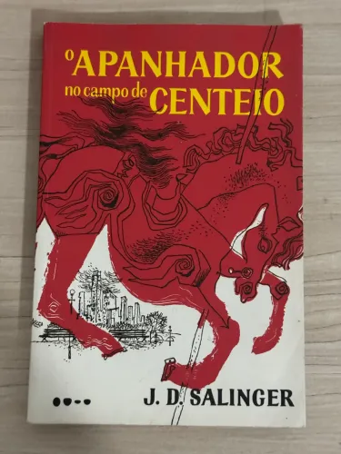 Livro O apanhador no campo de centeio 
