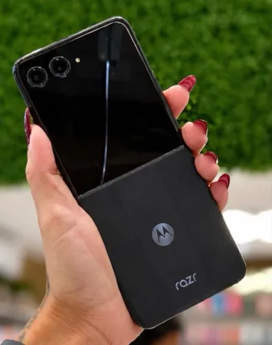 Motorola razr 50 ultra