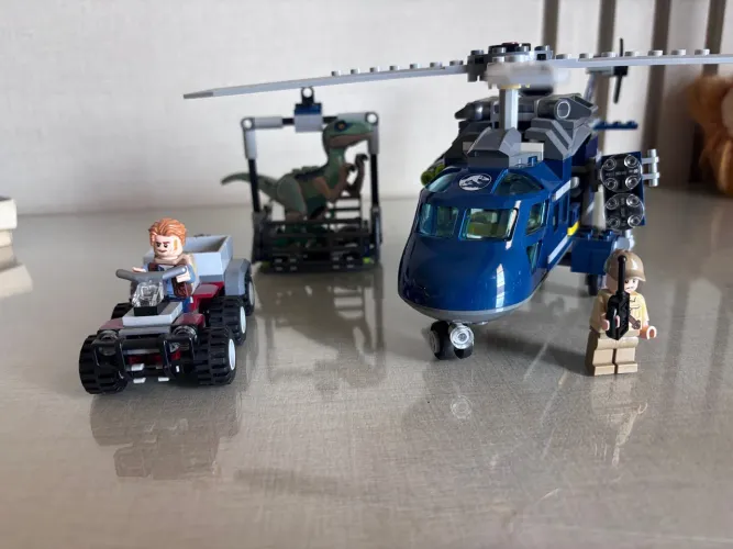 Lego lutador Raptor