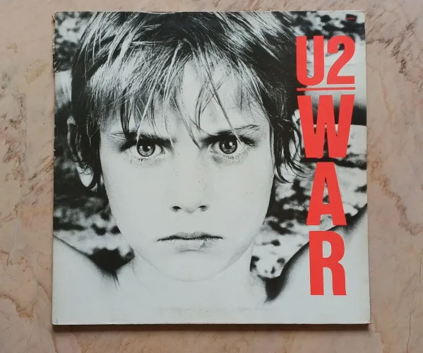 U2 WAR Lp