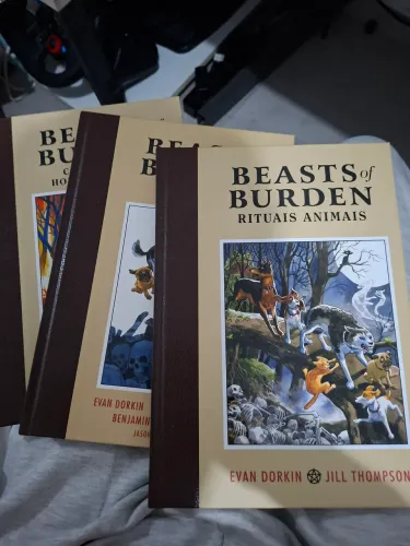Coleção Beasts of Burden