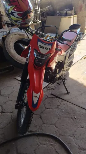 Honda XR 300 tornado edição especial 2026