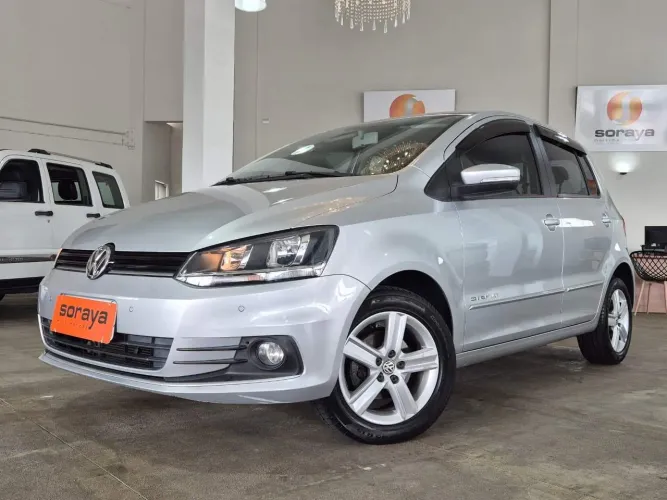 Volkswagen Fox Comfortline 1.6 Flex 8V 5P 2015