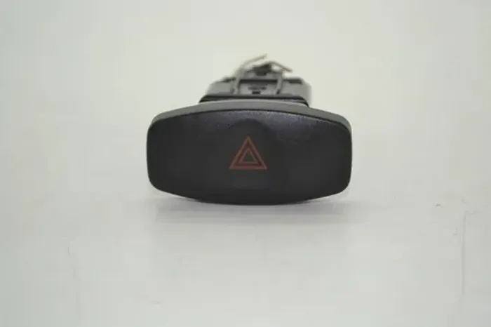 Botão Interruptor Pisca Alerta Painel Renault Logan Original Original