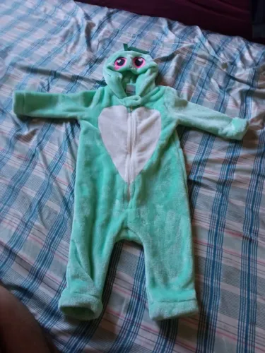 Macacão unisex tamanho G para bebês