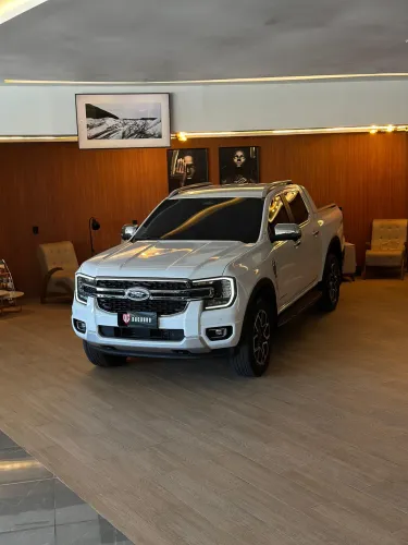 Ford Ranger Limited+ 3.0 V6 4X4 CD TB DIE AUT 2026