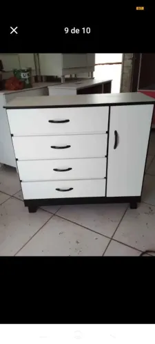 Ainda temos cómodas novas e de qualidade, 100% mdf, não cobramos frete na zona norte.