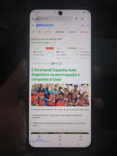 Moto G17 tela trincada 
