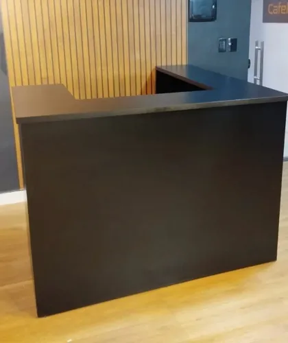 BALCÃO RECEPÇÃO