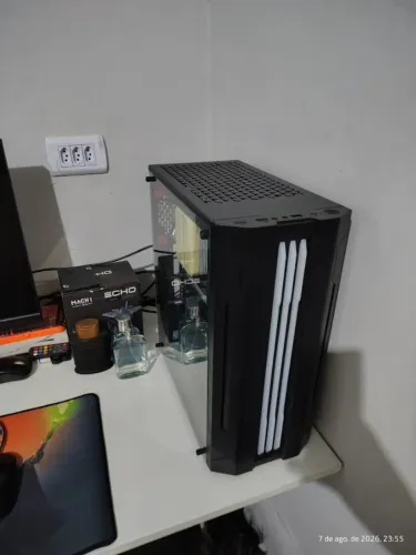 PC Gamer Xeon E5-2666 v3 (10/20 Cores) + 16GB DDR4 + RX 560 + SSD 120GB