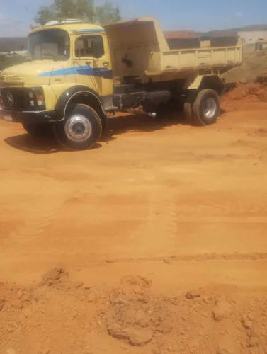 Vendo caminhão caçamba 