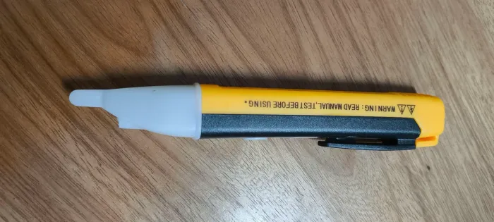 Caneta detector de tensão