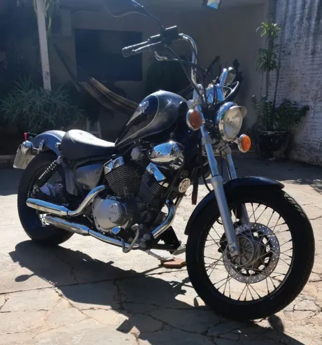 Vendo Moto Virago 250