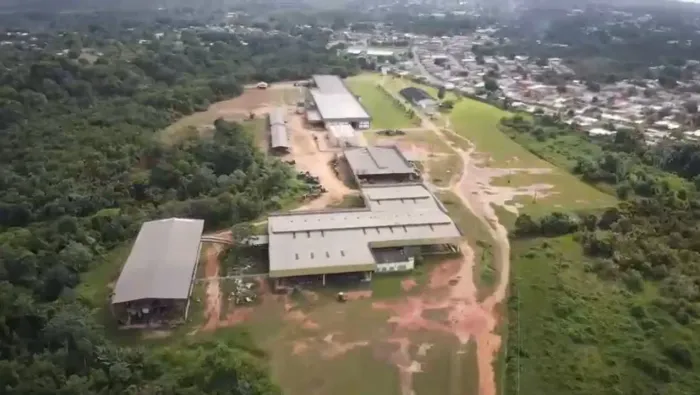 ÁREA DE 78 HECTARES EM IRANDUBA/AM ? 5 GALPÕES + PORTO | GRANDE