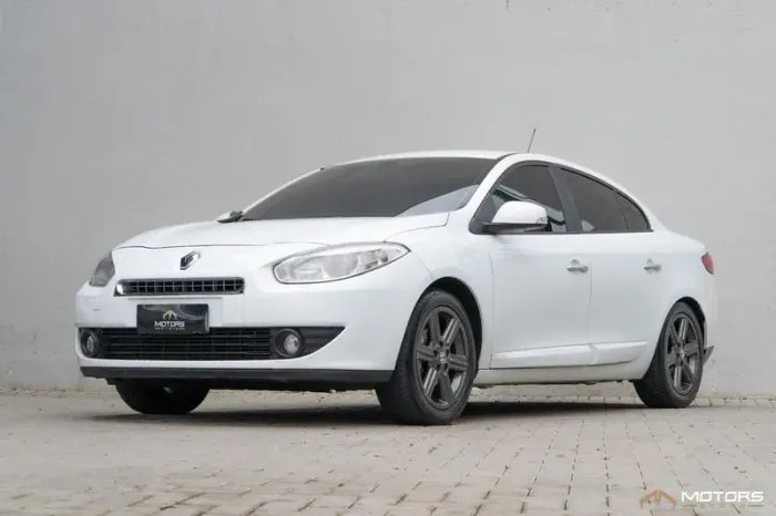 Renault Fluence Sed. Dynamique 2.0 16V Flex Mec. 2014