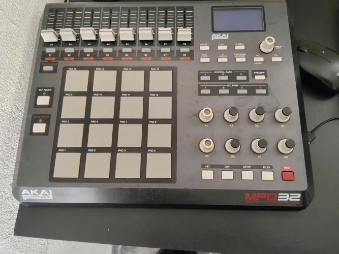mpd 32 Akai dj
