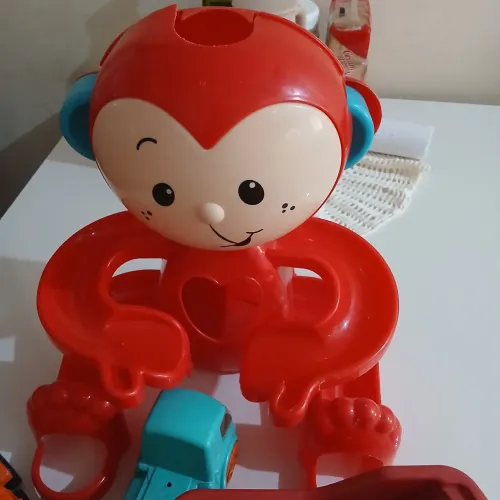 Lote de brinquedos menino