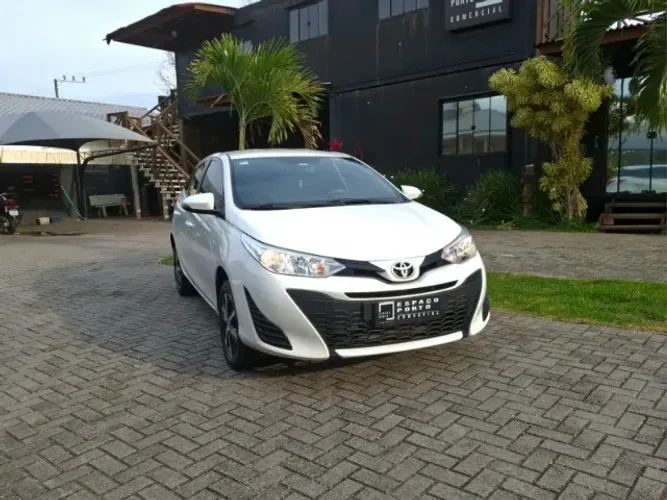 Toyota Yaris Live 1.3 Flex 16V 5P AUT 2020