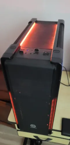 PC gamer AMD 3,1ghz 8gb mem m2 256gb geforce 210 1Gb