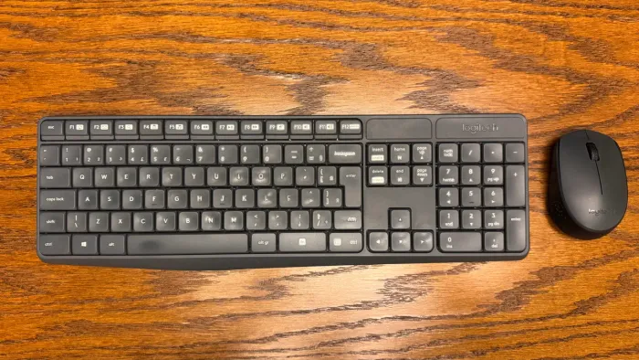 Kit teclado e mouse sem fio Logitech