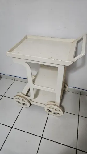 Carrinho em MDF
