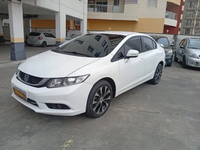 Honda Civic Sedan LXR 2.0 Flexone 16V Aut. 4P 2016