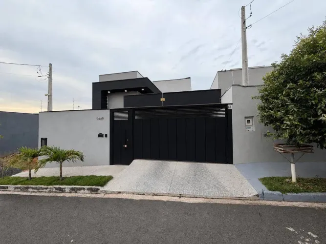 Casa à venda em São José do Rio Preto/SP