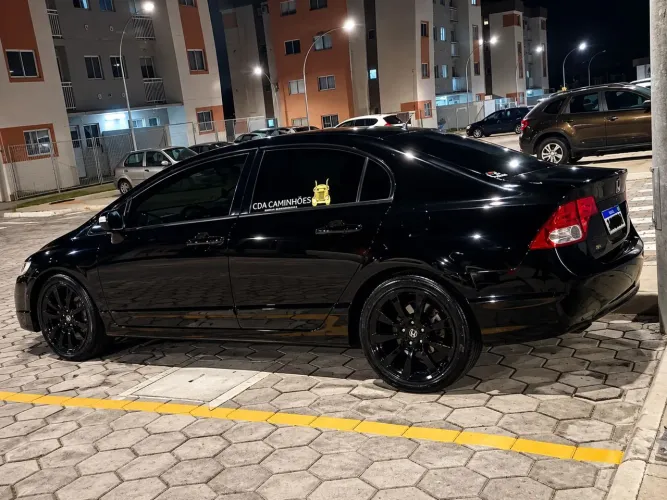 Honda Civic Sed. Lxl/lxl SE 1.8 Flex 16V Mec. 2011